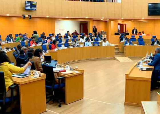 Só o MpD disse “sim” ao último orçamento de Ulisses e Olavo