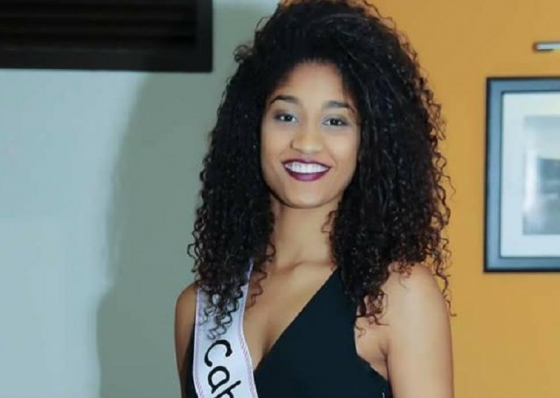 &Eacute; cabo-verdiana a Miss CPLP 2017. Foi coroada s&aacute;bado em Lisboa