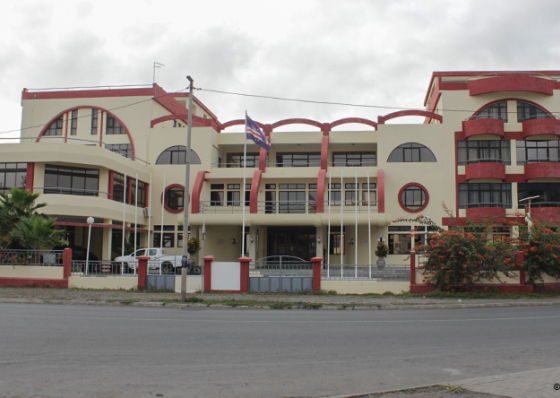 Neg&oacute;cios Estrangeiros: Sai Filomeno, entra Livramento