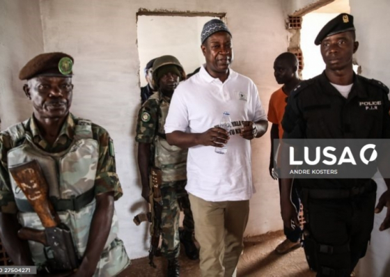 Crise em Bissau. Nuno Nabian toma &quot;posse&quot; como primeiro-ministro