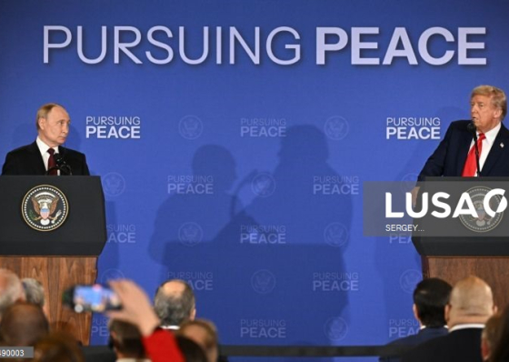 Trump afirma que acordo de paz entre R&uacute;ssia e Ucr&acirc;nia depende agora de Zelensky