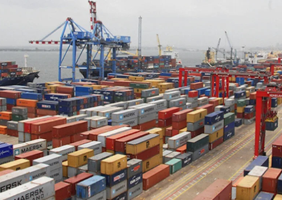 Dakar tem o porto de contentores mais bem classificado da &Aacute;frica Subsaariana