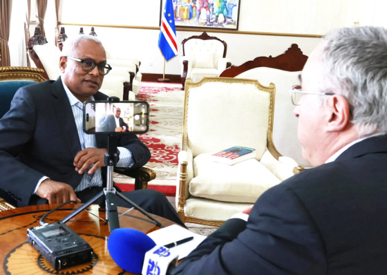 Jos&eacute; Maria Neves preocupado com regras mais restritas &agrave; imigra&ccedil;&atilde;o em Portugal