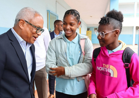 No rescaldo da visita ao Sal, PR alerta para abandono escolar