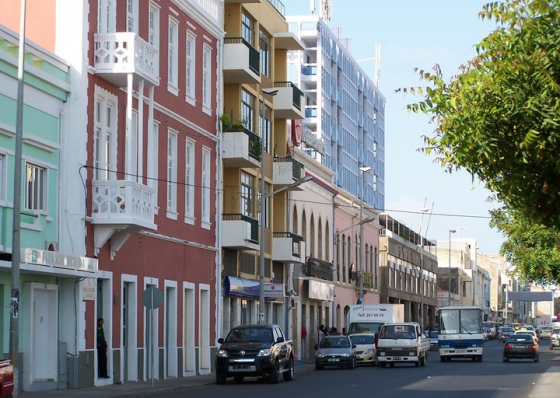 Cambistas suspeitos de assaltar loja chinesa no Plateau