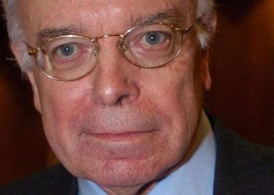 Portugu&ecirc;s V&iacute;tor Aguiar e Silva &eacute; o vencedor do Pr&eacute;mio Cam&otilde;es 2020