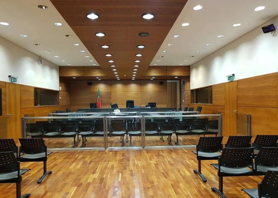 Testemunhas negam que Odair Moniz tivesse um punhal na m&atilde;o