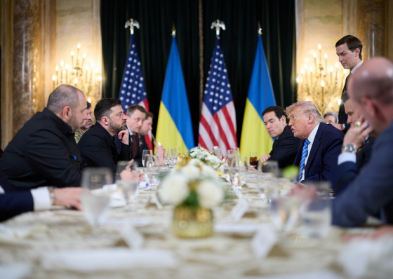 Trump: Negocia&ccedil;&otilde;es de paz na Ucr&acirc;nia est&atilde;o &ldquo;na fase final&rdquo;