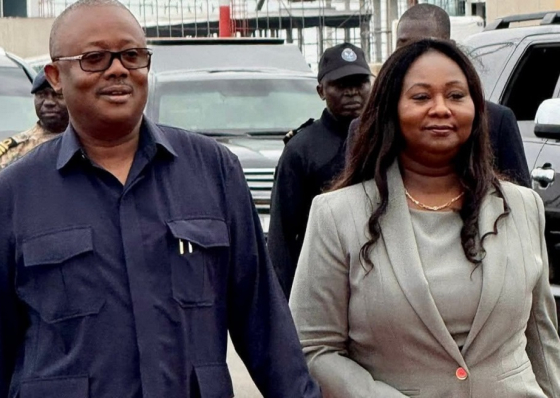 5 milh&otilde;es s&atilde;o &ldquo;p&eacute;-de-meia&rdquo; do casal Sissoco para ex&iacute;lio dourado em Portugal