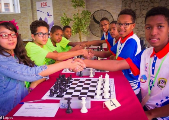 Cabo Verde acolhe 1&ordm; semin&aacute;rio de &aacute;rbitros FIDE e campeonato nacional de jovens em xadrez