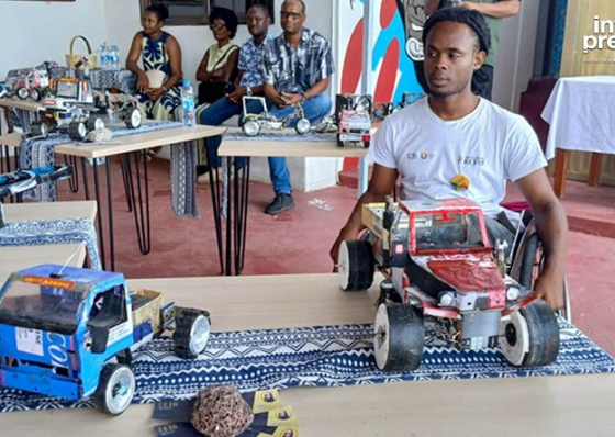 Santa Cruz: Projecto &ldquo;Nha Arti na Nha Txon&rdquo; promove exposi&ccedil;&atilde;o LatArti do artes&atilde;o Z&eacute; di Gina