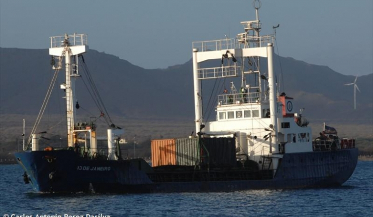 Estado volta a tentar vender navio “13 de Janeiro” seis anos depois