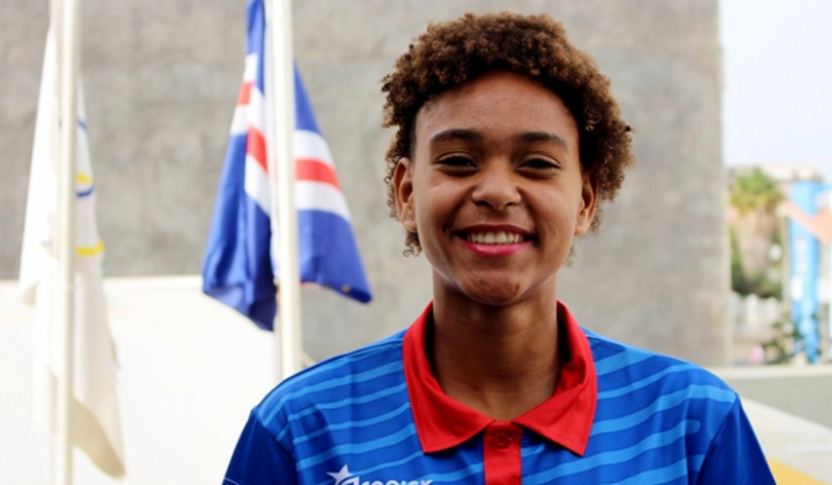 Adriana Almeida bate recorde de Cabo Verde dos 100 metros femininos nos Jogos Africanos da Juventude