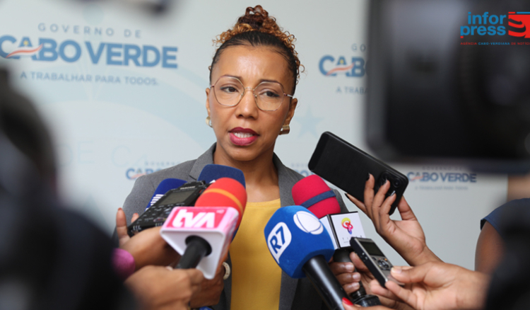 Cabo Verde já ultrapassou 3.500 casos confirmados de dengue - directora Nacional da Saúde