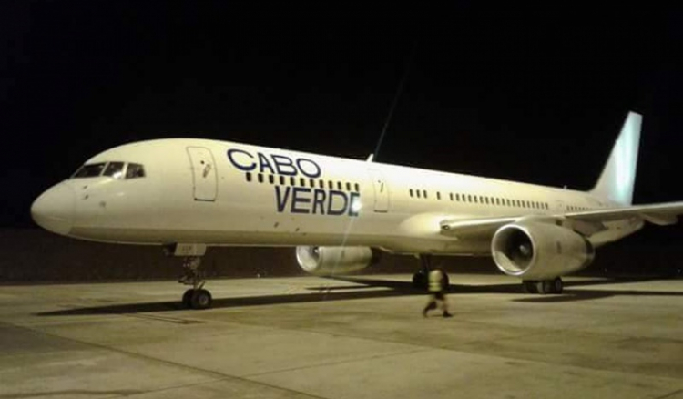 Cabo Verde Airlines certifica Boeing para fazer regressar avião ao arquipélago