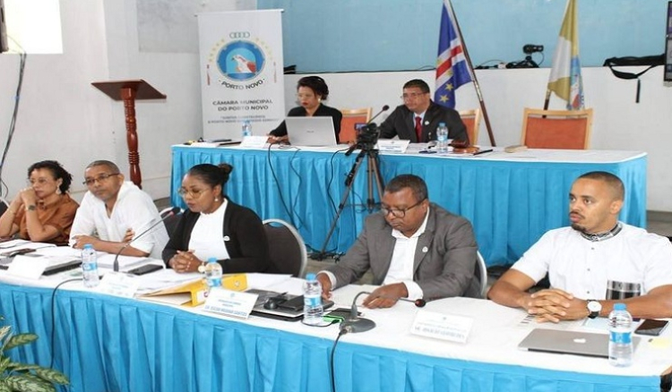 Câmara do Porto Novo desmente Ministério das Finanças