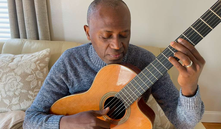 Calu di Guida, o músico e compositor que traz a terra dentro de si