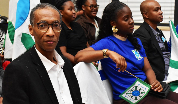 Casimiro diz que MpD &ldquo;parece&rdquo; comunista e que Ulisses &eacute; um &ldquo;pequeno d&eacute;spota&rdquo;