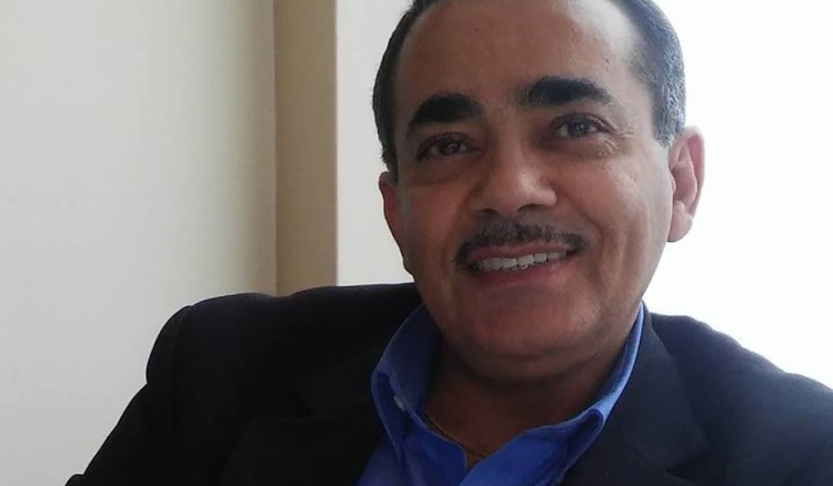 Claudino Veiga é o vencedor do prémio literário Arnaldo França