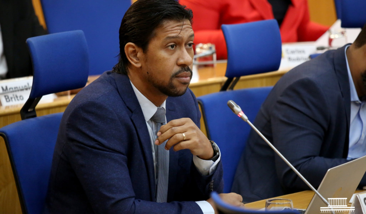 Clóvis Silva é o novo líder parlamentar do PAICV