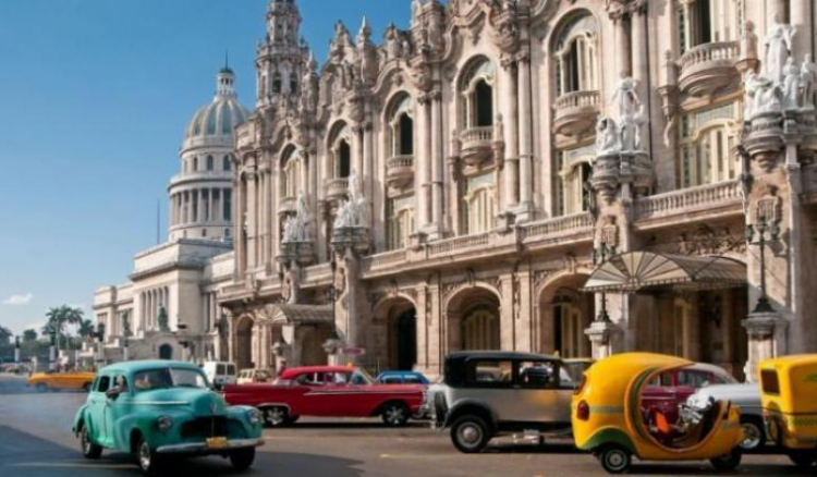 Relações EUA - Cuba. Donald Trump anuncia retomada do embargo a Cuba