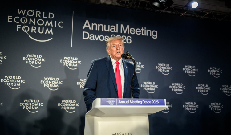 Davos: Trump em “guerra” com o mundo, incluindo aliados dos EUA
