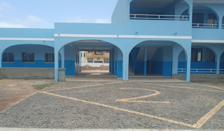 PAICV denuncia: Escola Secund&aacute;ria da Boa Vista &ldquo;viola lei eleitoral&rdquo;