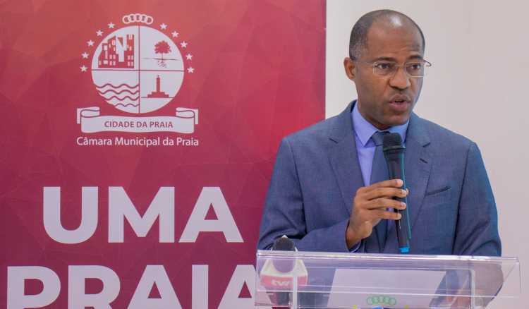 Praia: Francisco Carvalho apresenta Observatório Municipal do Empreendedorismo aos munícipes