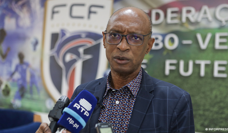Presidente reeleito da FCF promete dar atenção especial ao futsal e futebol de praia