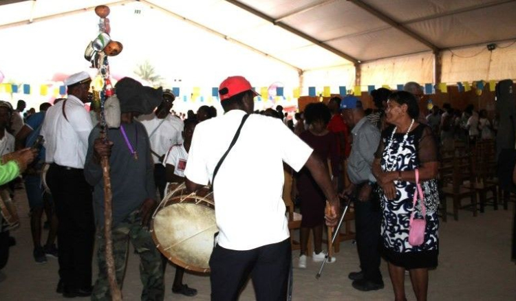 Boa Vista: Feira Cultural de Santa Isabel celebra 50 anos da independência com tradição e cultura