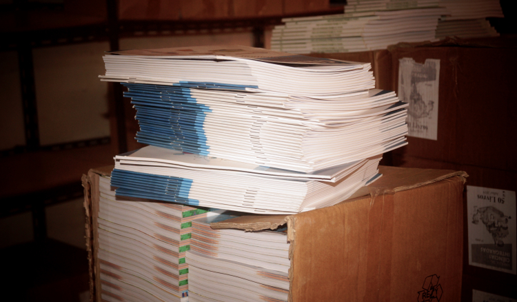 FICASE granskning avslöjar olagliga köp av skolmaterial och tusentals contos som inte kom in i statskassan