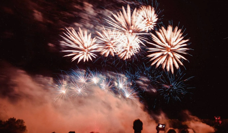 Natal e passagem de ano com toler&acirc;ncia de ponto