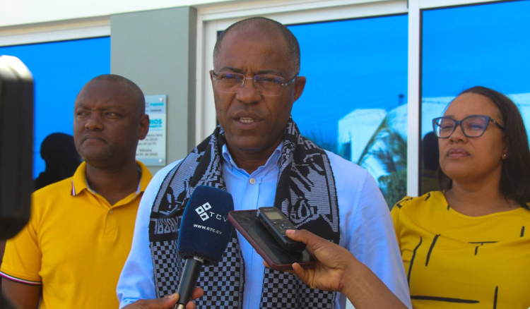 Francisco Carvalho defende banco ao servi&ccedil;o dos agricultores