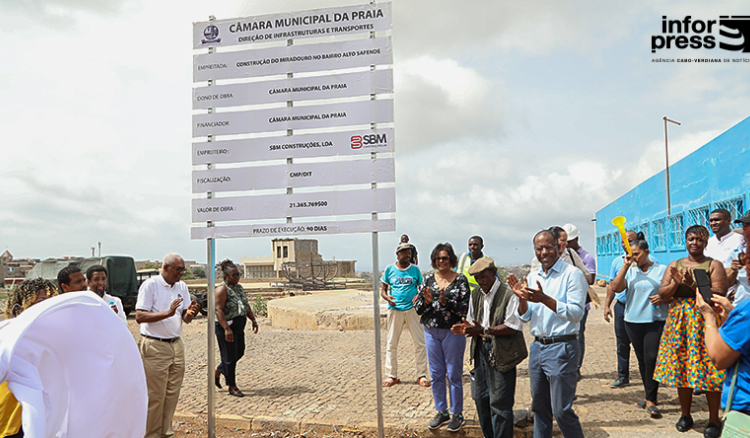 Câmara da Praia avança com obras de requalificação urbana e desportiva no montante de 250 mil contos