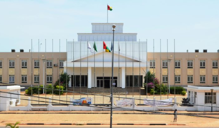 Guiné-Bissau expulsa RDP, RTP e Lusa do país