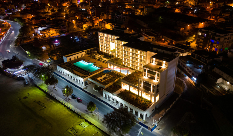 Governo concede aval de 275,6 milhões de escudos para a conclusão das obras do hotel "Four Points by Sheraton"  em São Vicente