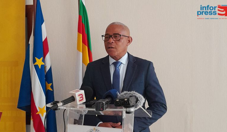 “Manter este Governo no poder é ver Cabo Verde retroceder” – líder parlamentar do PAICV