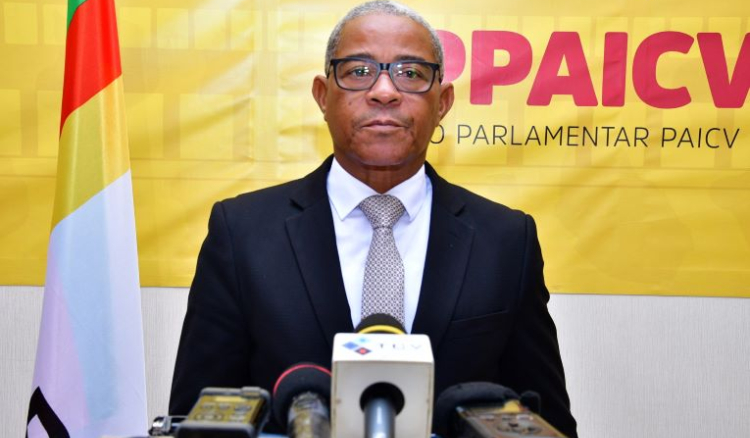 PAICV diz que Governo do MpD “não leva a panela dos cabo-verdianos ao lume”