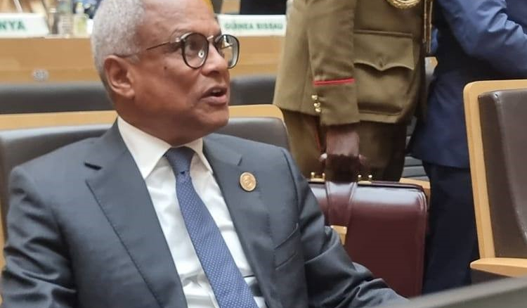 José Maria Neves inicia hoje visita a São Tomé e Príncipe