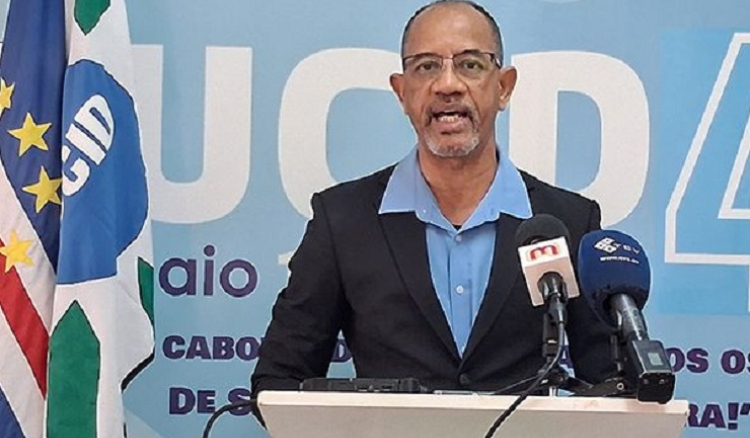 Legislativas/2026: UCID garante “aposta forte” em Santiago