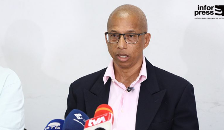 Basquetebol: Jos&eacute; Semedo quer estabilidade institucional e refor&ccedil;o da forma&ccedil;&atilde;o ap&oacute;s ser eleito presidente da federa&ccedil;&atilde;o