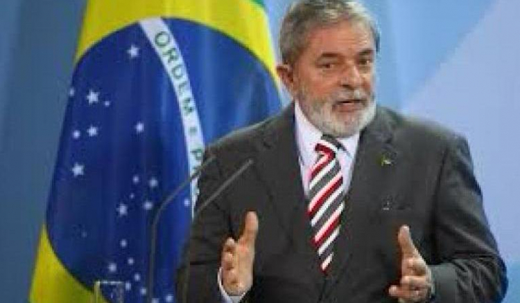 Brasil. Lula da Silva condenado a 12 anos de prisão por corrupção