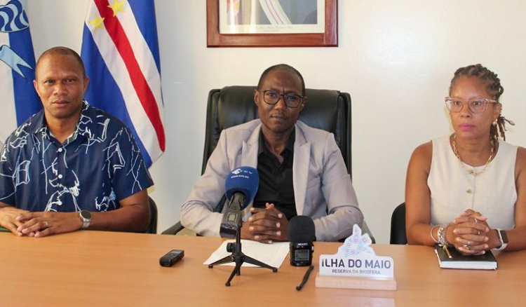 Câmara Municipal do Maio denuncia abandono da ilha e exige apoio urgente aos operadores turísticos