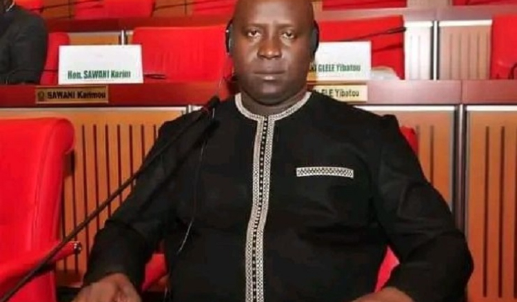 Deputado da CEDEAO detido por golpistas no aeroporto de Bissau