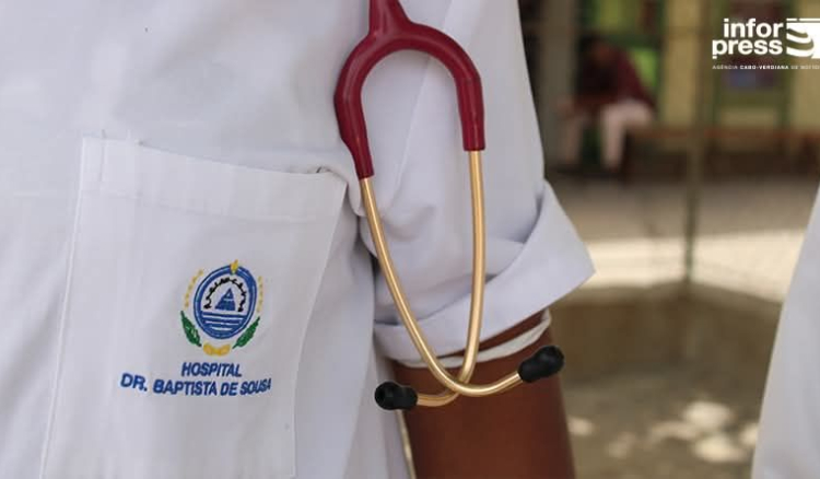 Sintap exige regulariza&ccedil;&atilde;o de carreiras na sa&uacute;de antes do final da legislatura