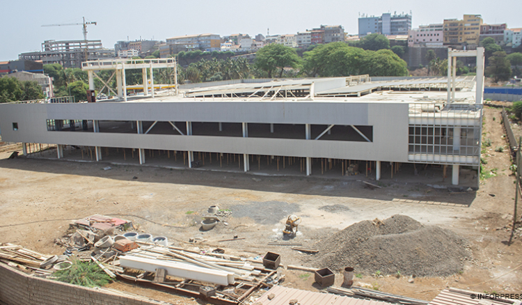 Presidente do Tribunal de Contas diz que auditoria ao Mercado do Coco ainda decorre