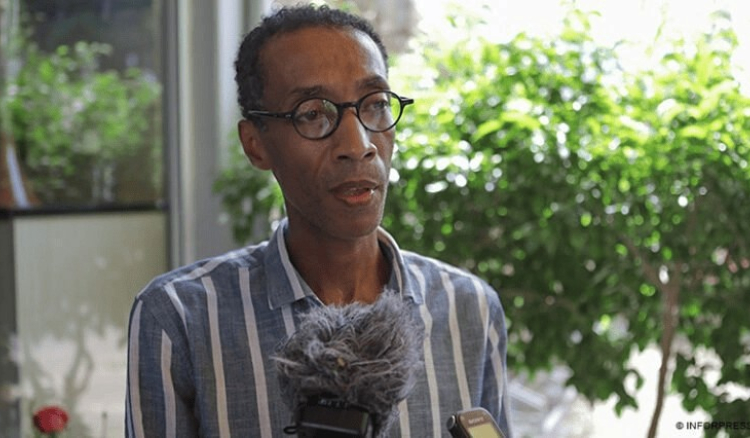 Casimiro de Pina anuncia candidatura e acusa PR de “subversão constitucional”