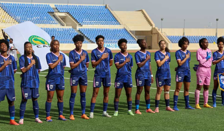 Seleção feminina de futebol prepara jogo com Mali
