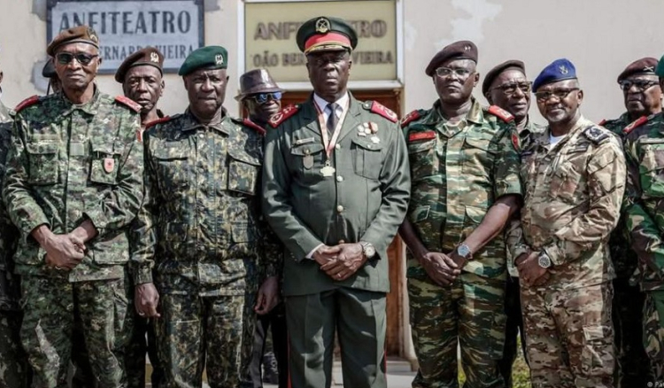 Guiné-Bissau: Militares golpistas ameaçam jornalistas