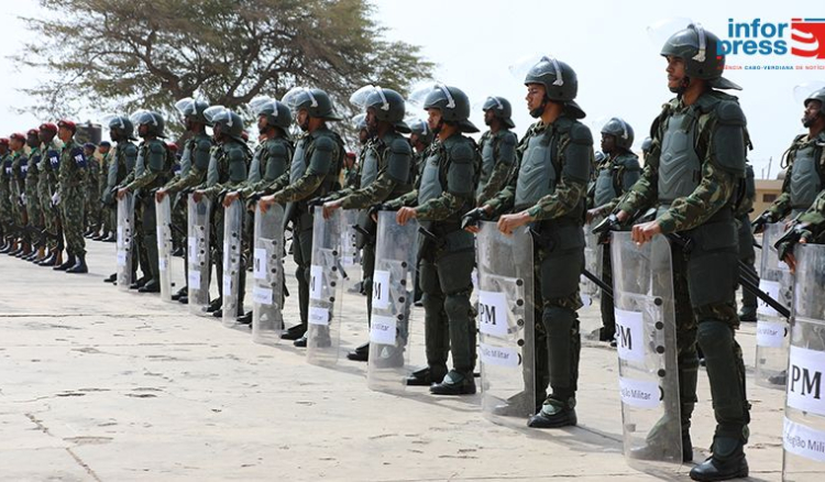 Cabo Verde já conta com mais um pelotão de controlo de tumultos nas Forças Armadas